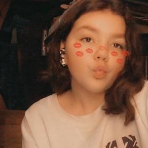 Meet your Posher, Molly